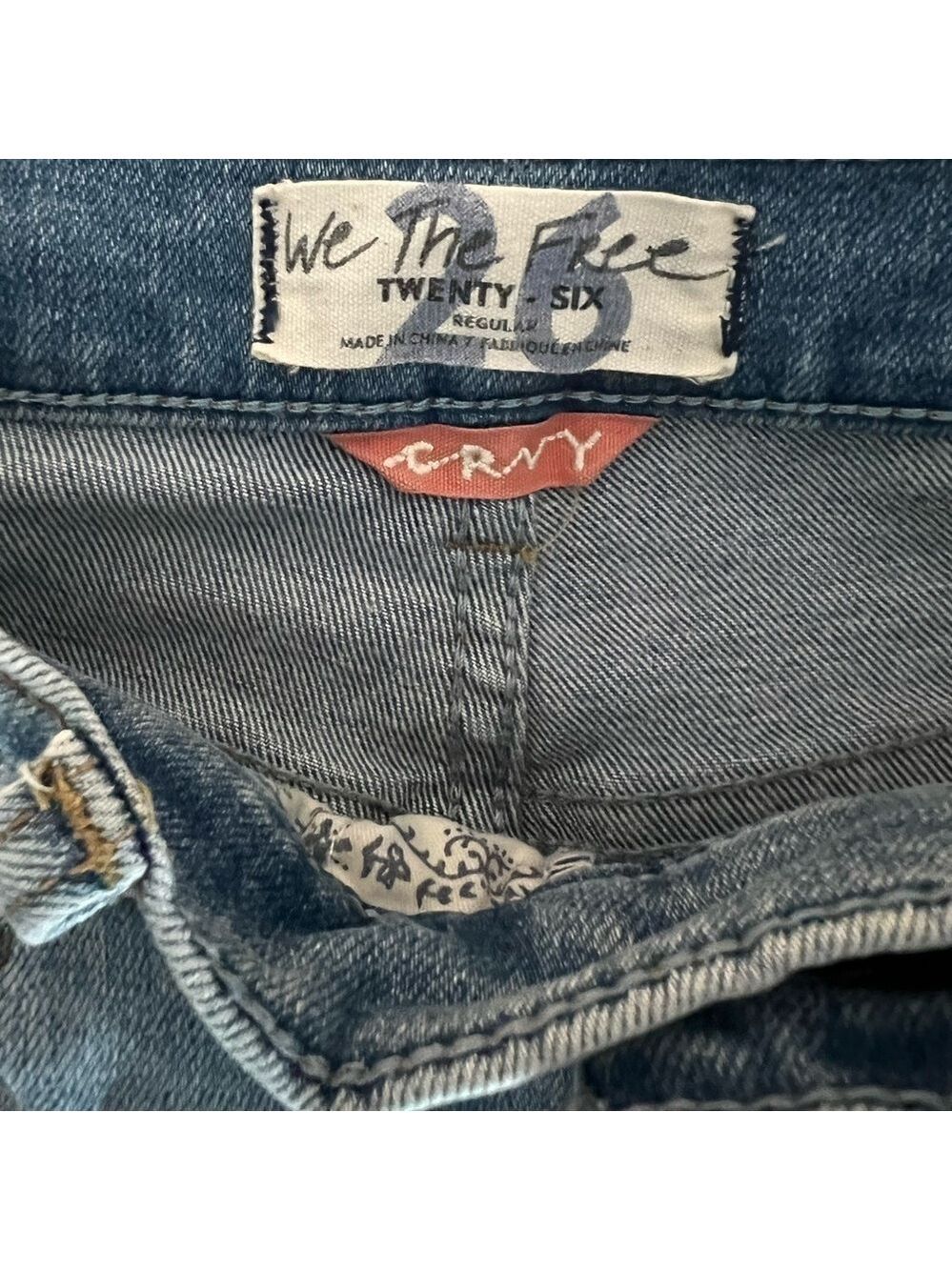 Free People We The Free jeans buttonfly Sz 26 nwot - Picture 2 of 2